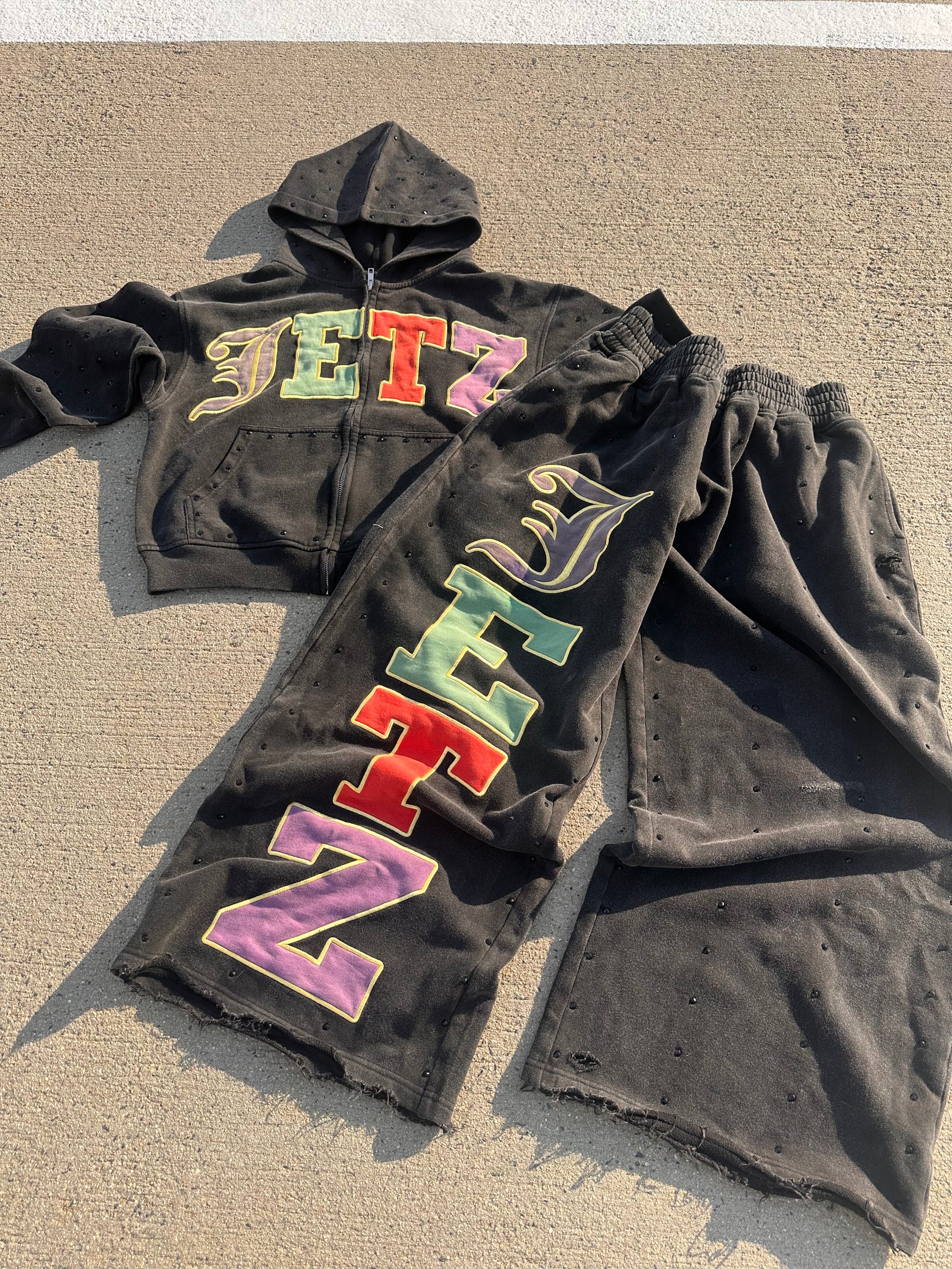JETZ SWEATSUIT (PREORDER)🧙♂️